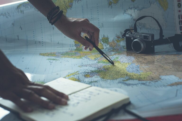 Travel Planning 101: How to Plan a Trip in 9 Steps