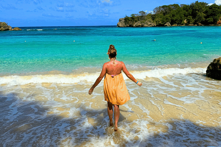 What to Pack for Jamaica: Your Perfect One-Week Island Essentials Guide