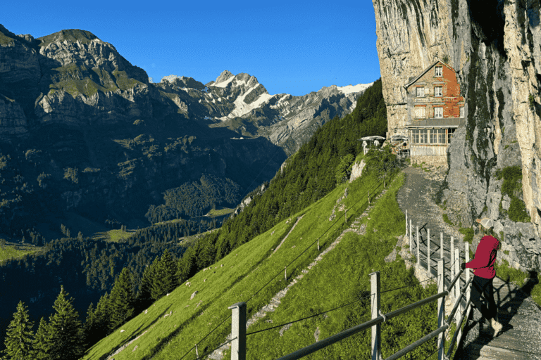 How Many Days Do You Need in Switzerland? (5, 7, and 10-Day Itinerary Examples)